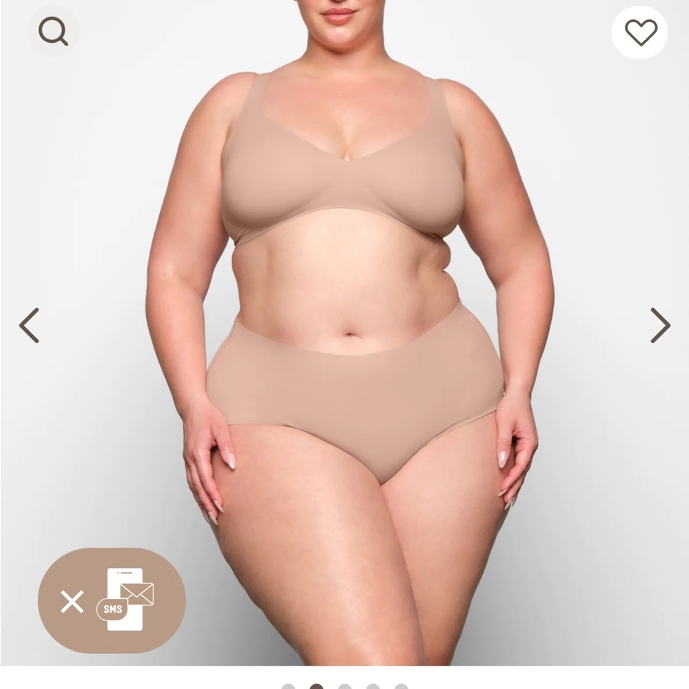 Skims naked boyshorts bundle
